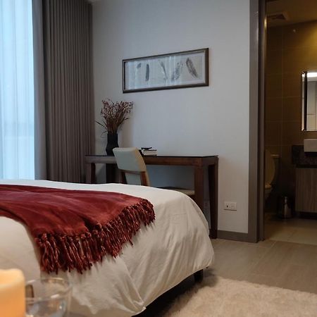 One Uptown Residence تاغويغ المظهر الخارجي الصورة