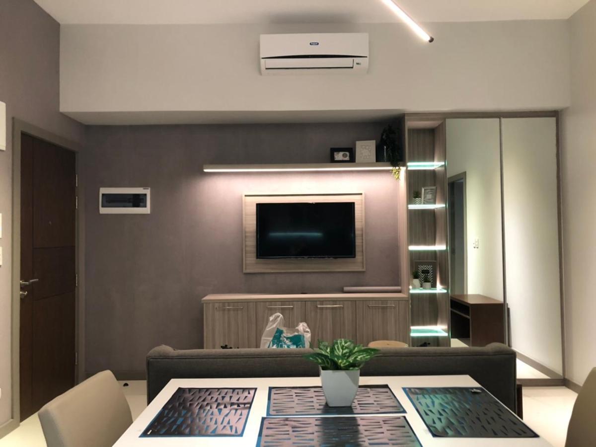 One Uptown Residence تاغويغ المظهر الخارجي الصورة